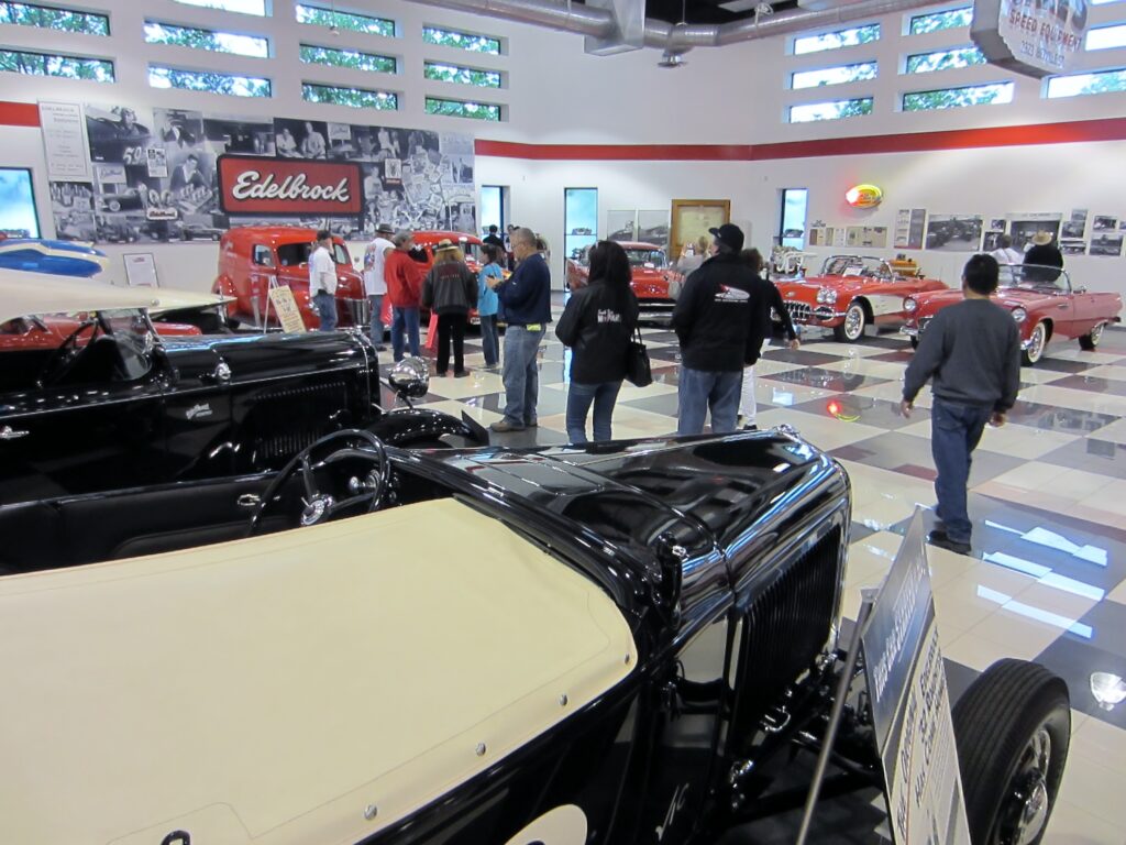 183_VicsGarage_Floor