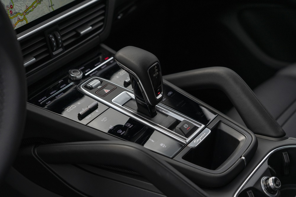 The Porsche Cayenne shift console