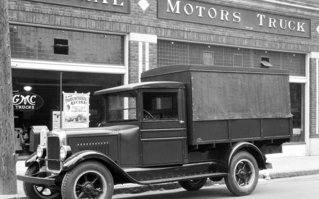 1928 GMC T-11 Canopy Express