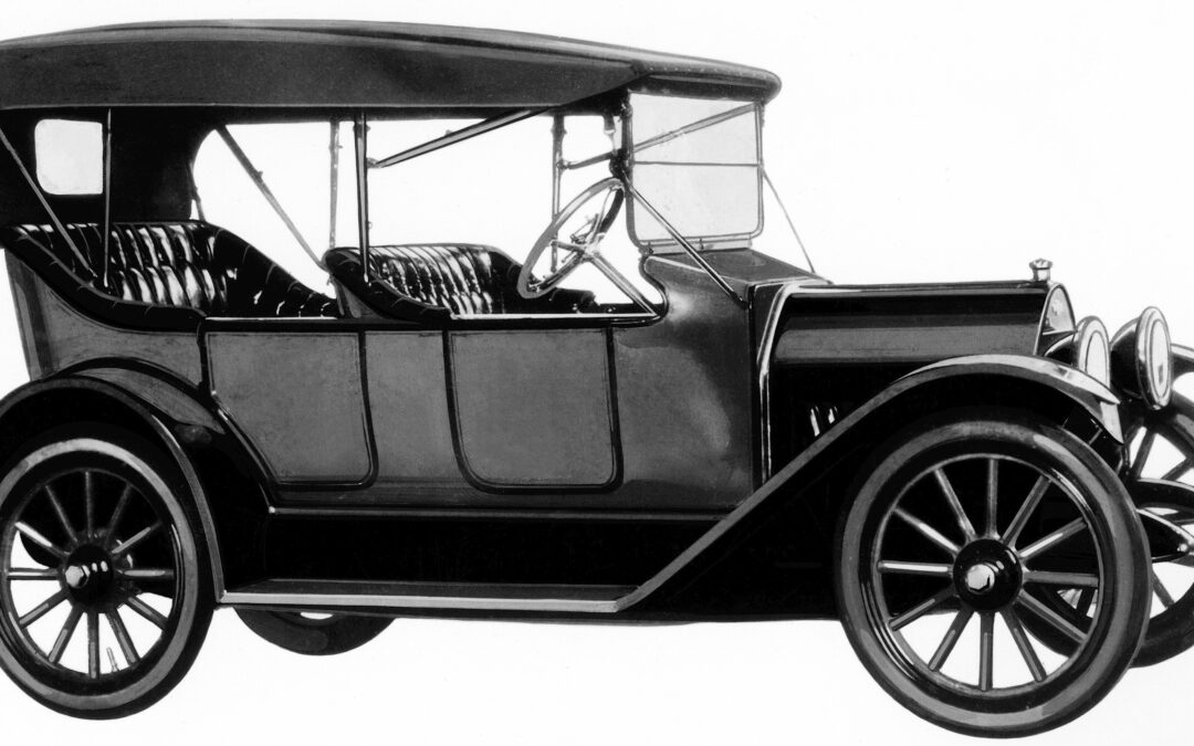 Debut of the signature Chevrolet bowtie badge