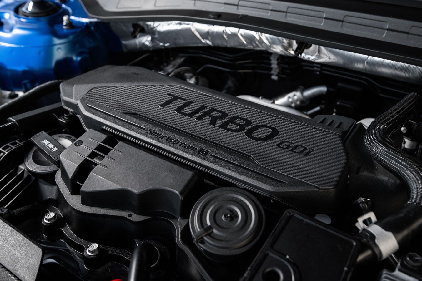 The Kia K5 turbocharged four-cylinder engine