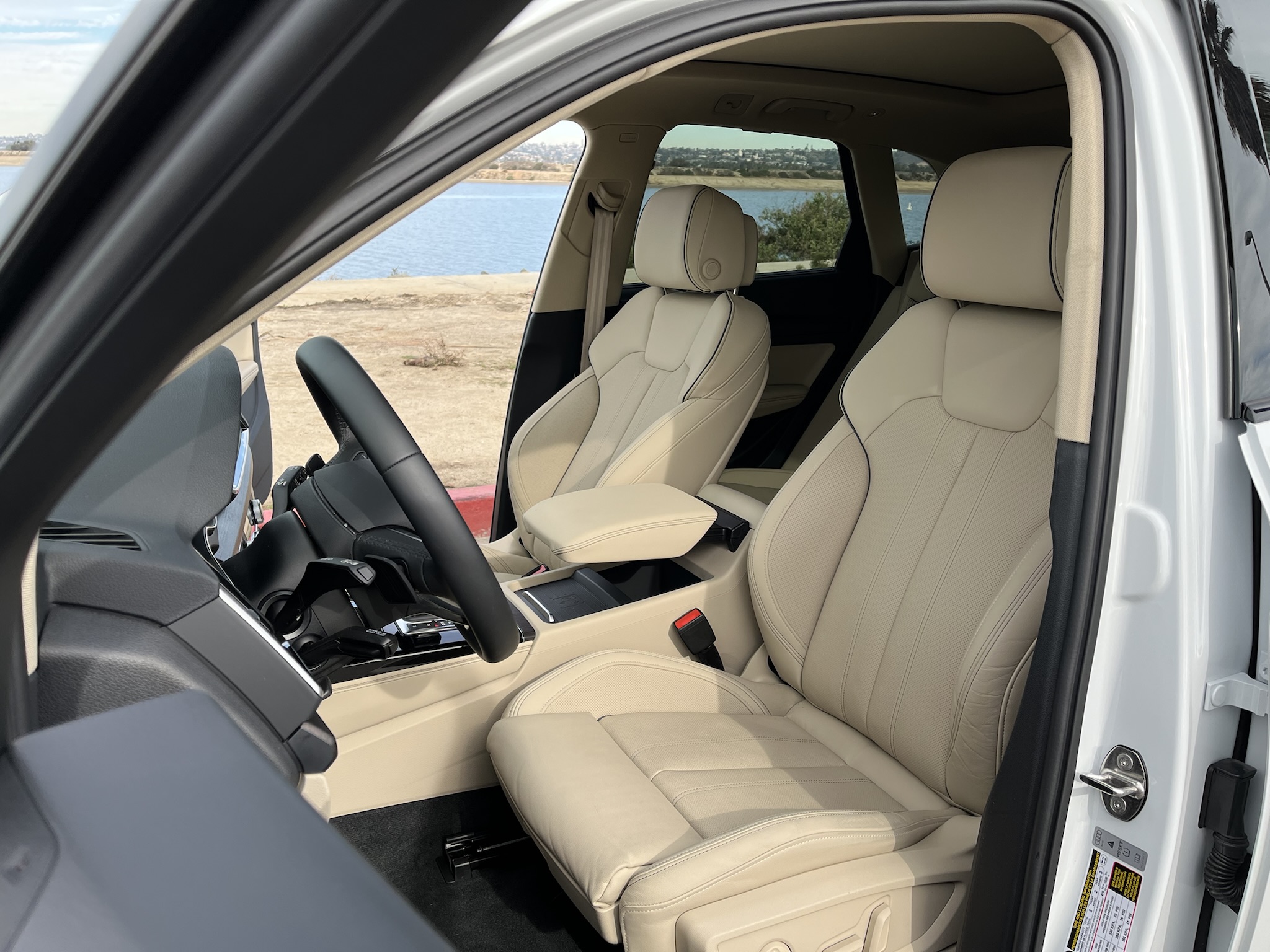 The handsome tricolor theme with the tester’s Atlas Beige leather-trimmed and perforated upholstery