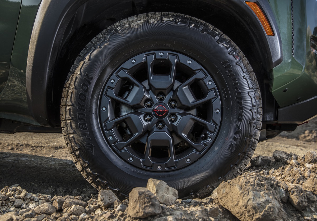 The Frontier's off-road wheels and Hankook tires