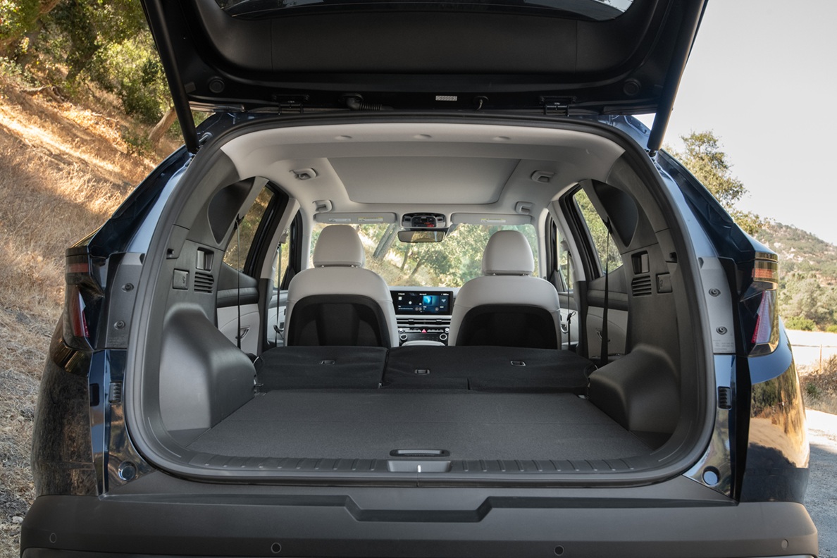 Looking into the tucson's cargo area with the back seat folded