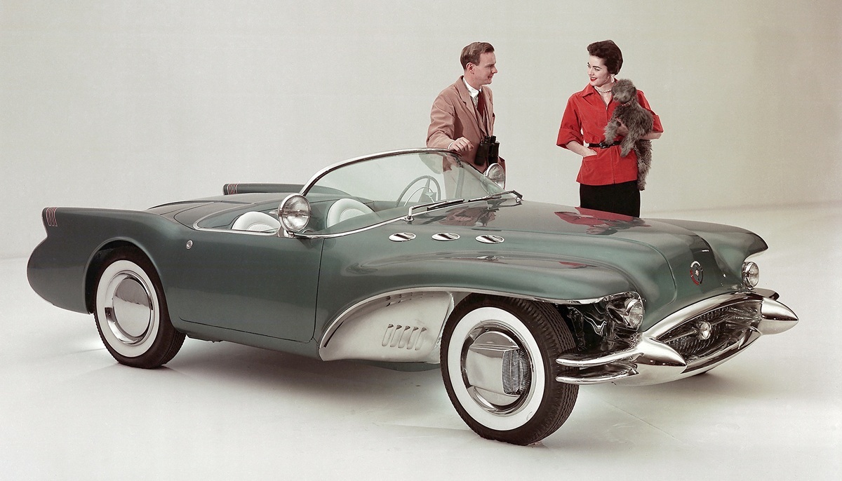 The 1954 Buick Wildcat II concept.
