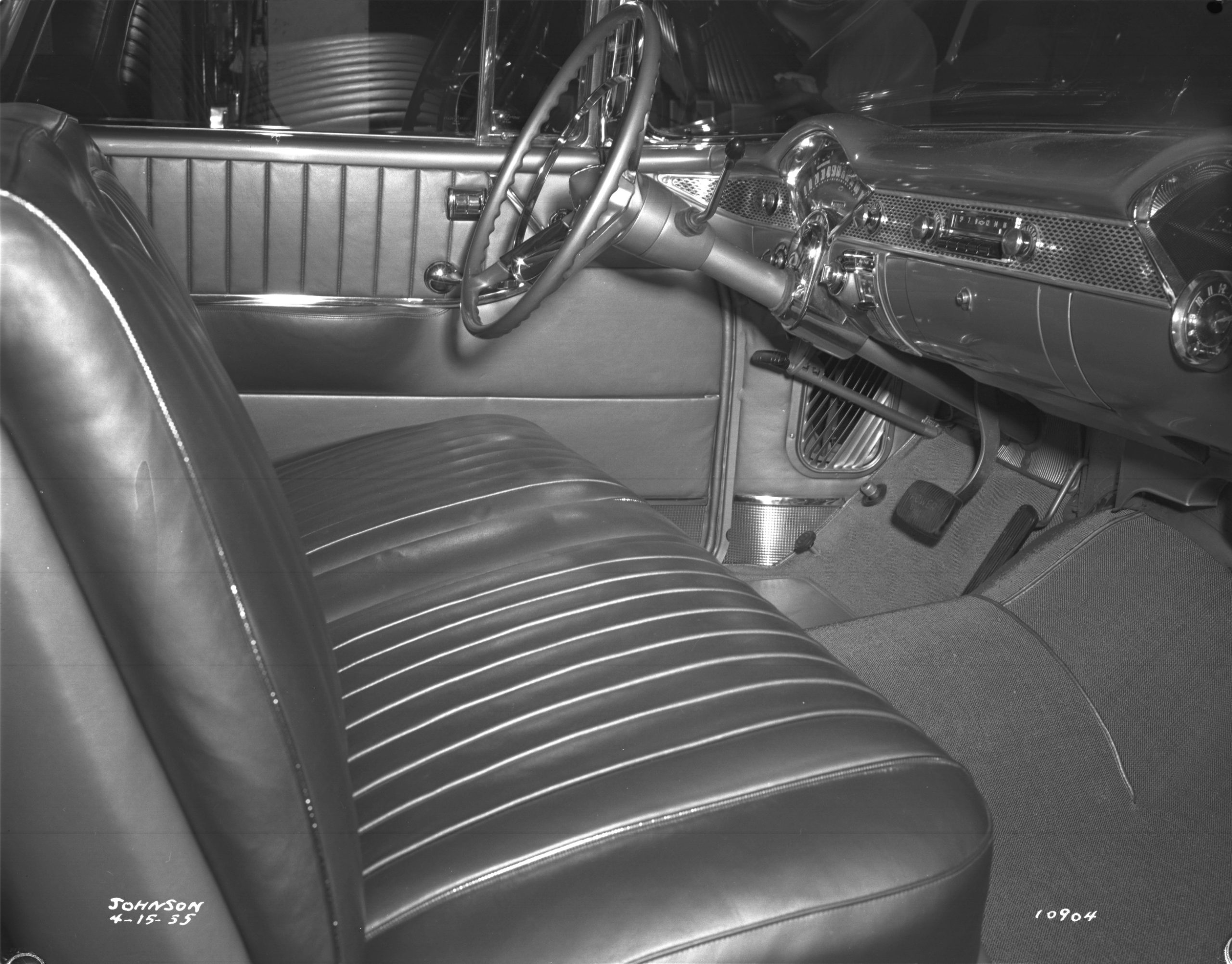 The Nomad Corvette concept had a blue and white leather interior designed by Harley Earl.