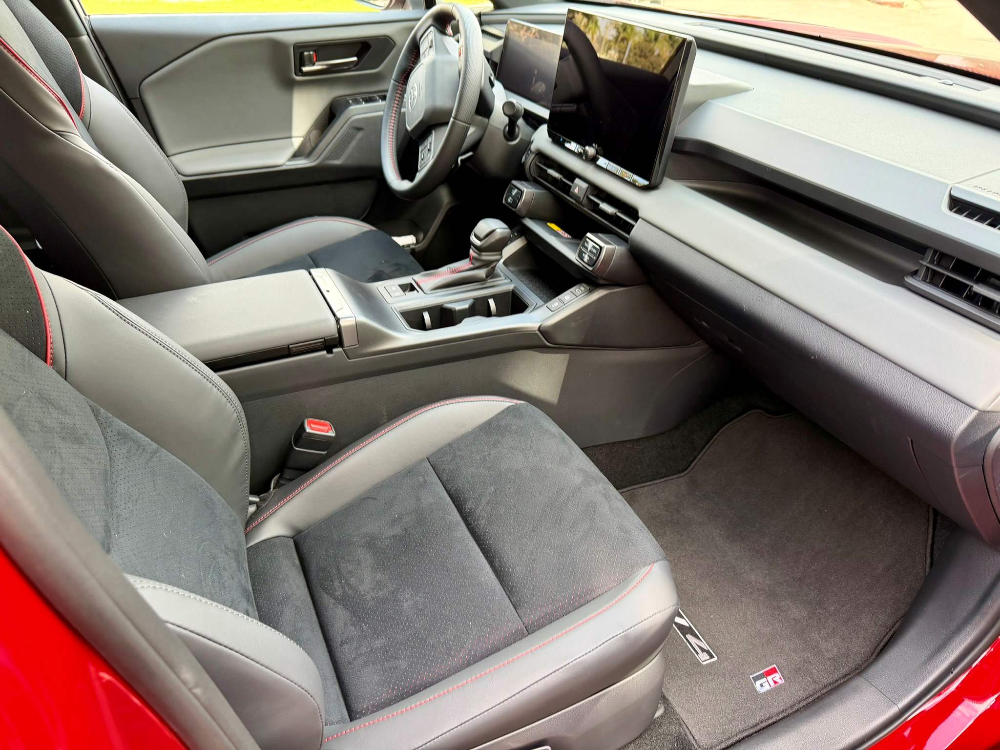 Looking into the passenger side front seats